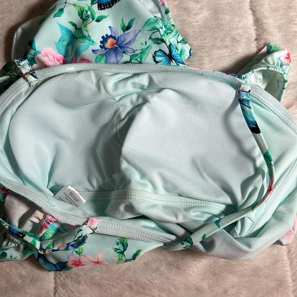 Nanette Lepore One-piece Off Shoulder Swimsuit Butterfly Garden Ruffle 10 NEW - Picture 10 of 16